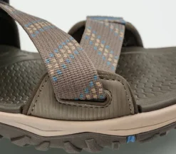 Sandals><noscript><img width=