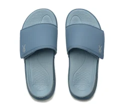 Slip-Ons|Sandals><noscript><img width=