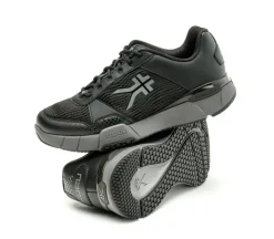 Sneakers><noscript><img width=